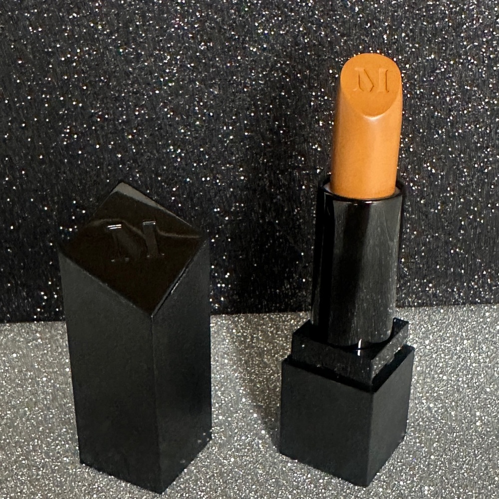 Morphe Matte Lipstick shade Sweet  Tea *Discontinued